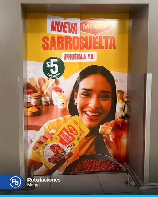 Habillage de porte d’ascenseur pour la campagne Maggi Sabrosuelta